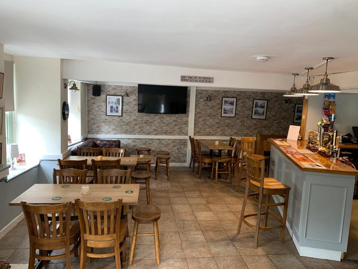 The Horseshoe Inn Shepton Mallet Exterior photo